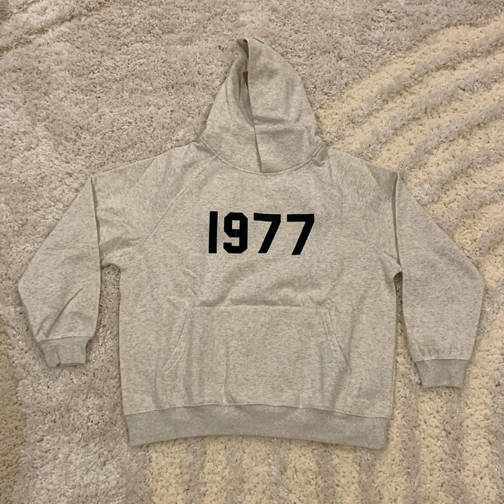 Essentials Fear of God 1977 Oatmeal Grey Men’s Small Medium Large Hoodie